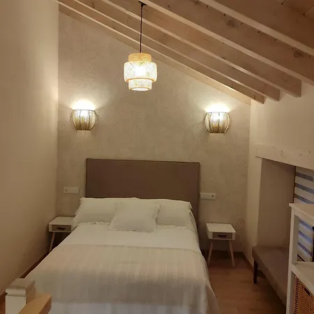 La Casina De De Cabrales Dentro Del Parque Nacional Picos De Europa Tielve