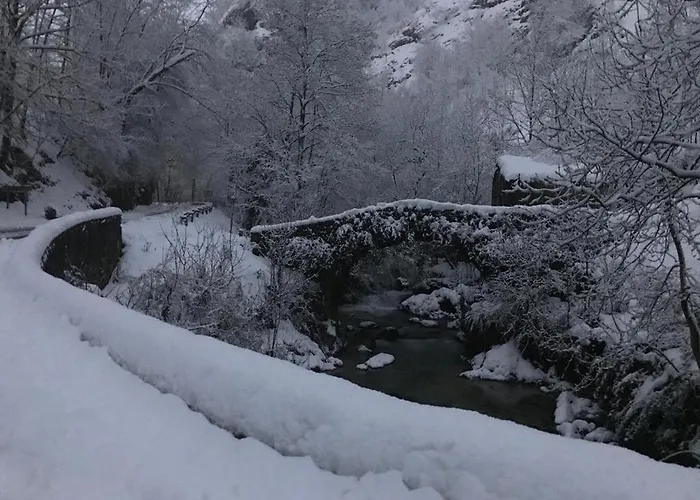 La Casina De De Cabrales Dentro Del Parque Nacional Picos De Europa Ferienhaus