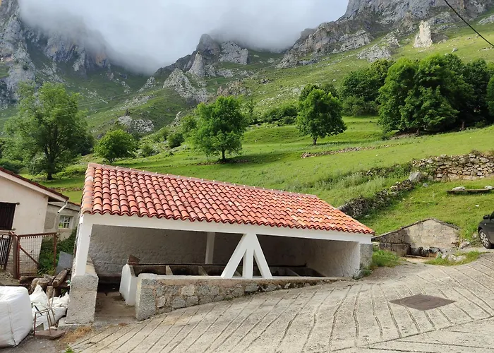 La Casina De De Cabrales Dentro Del Parque Nacional Picos De Europa Ferienhaus