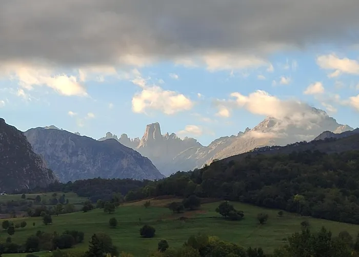 La Casina De De Cabrales Dentro Del Parque Nacional Picos De Europa Ferienhaus Tielve